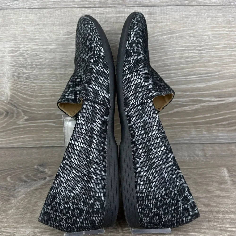 Dansko Larisa Women’s Sz 8.5-9/EU 39 Black Silver Leopard Print Flats Loafers